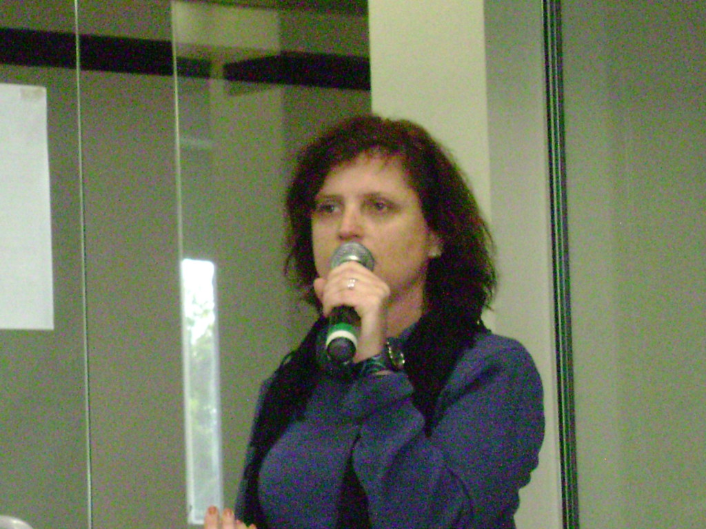 Elisabeth Backes, presidente da AMUCORS